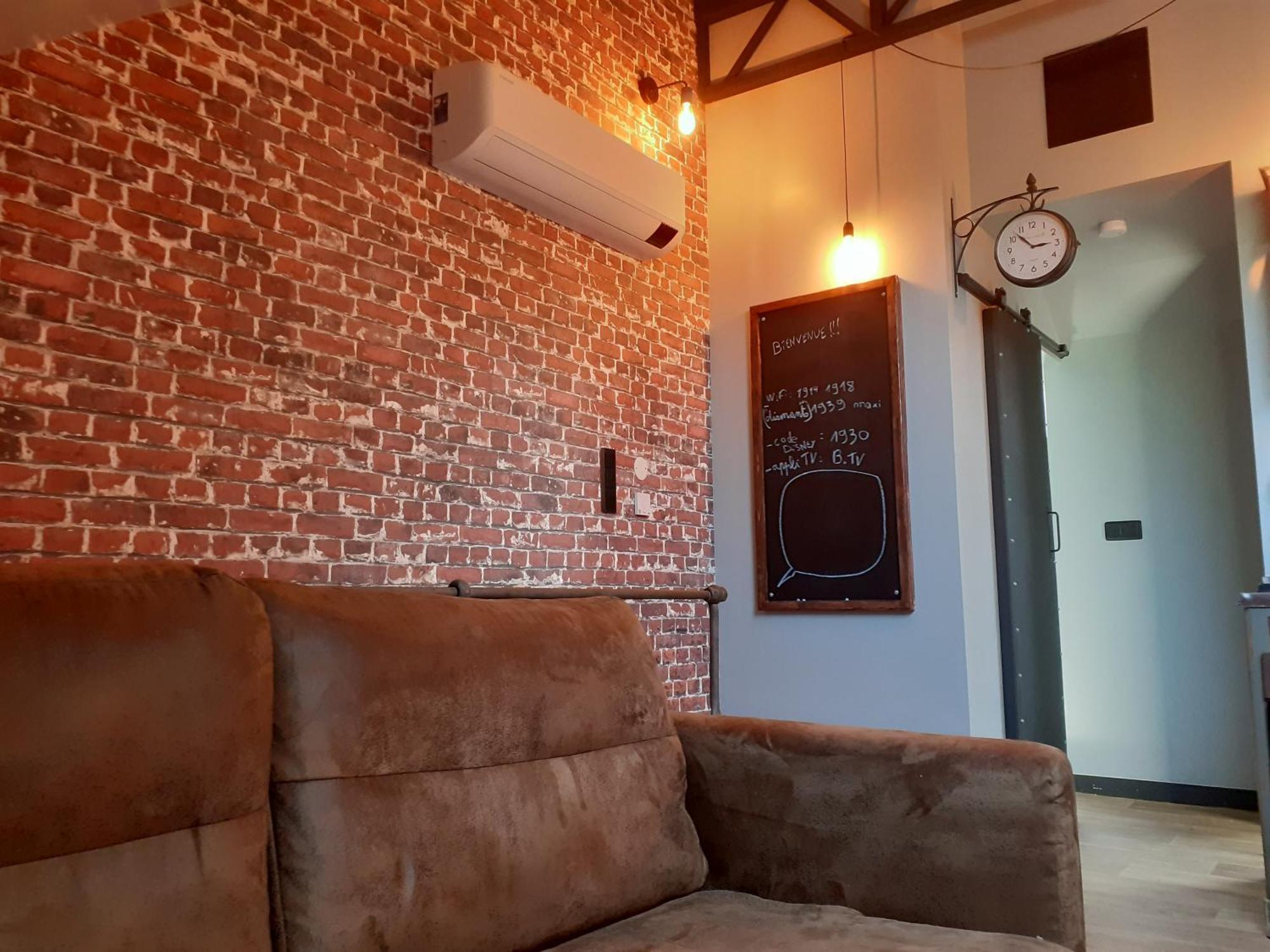 Factory, Valenciennes Apartment *